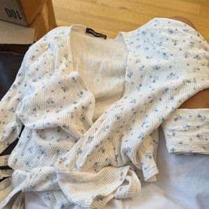 Brandy Melville wrap top